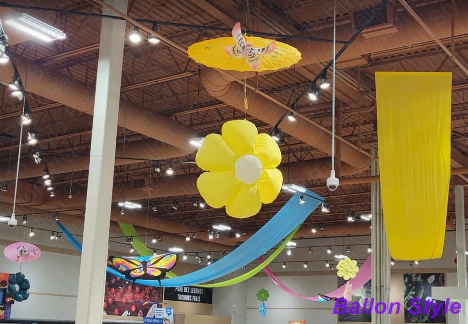décor épicerie Printemps/été 99